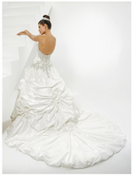 Load image into Gallery viewer, Allure Bridal 8470
